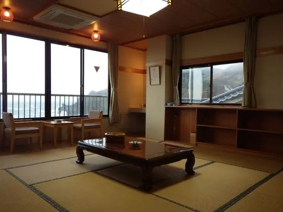 Dört Kişilik Oda, Ortak Banyo (Japanese-style)