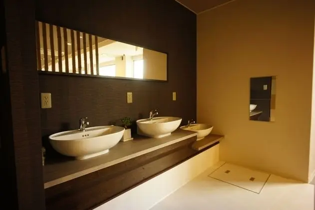 Economy Kulübe, Japon Şiltesi, Sigara İçilmez, Ortak Banyo (Tiny TOJI Room, No Daily Cleaning)