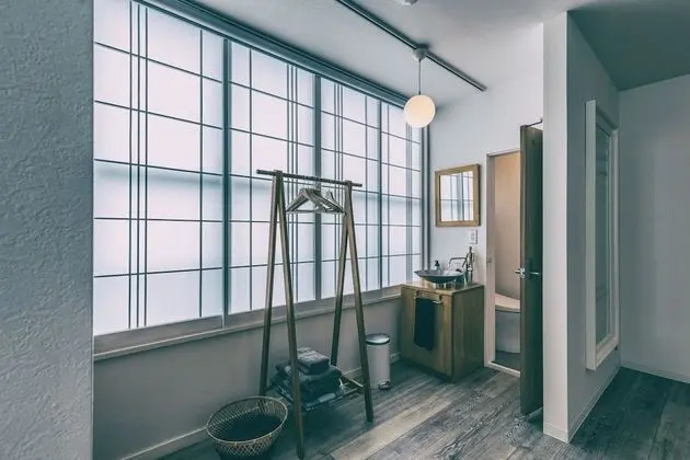 Oda, Sigara İçilmez (No Shower)