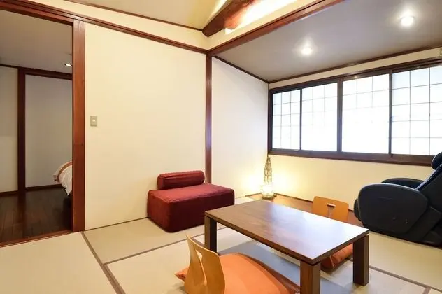Traditional Oda (Japanese Western Style for 6 Guests)