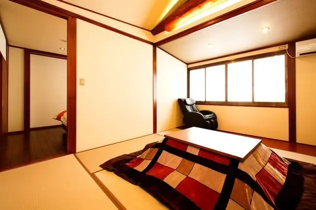 Traditional Oda (Japanese Western Style for 6 Guests)