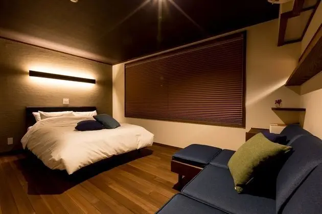 Traditional Oda (Hot Spring Bath -Yuri-)