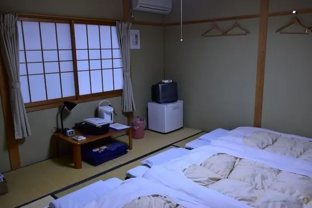 Traditional Oda (Japanese Style, For 4 Guests)