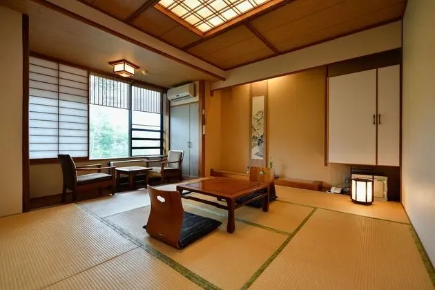 Traditional Oda, Ortak Banyo (Japanese Style)