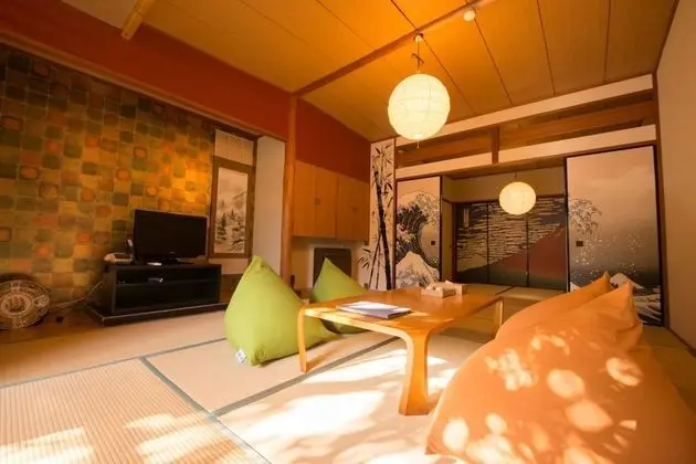 Traditional Oda, Dağ Manzaralı (Japanese Style, for 6 People)