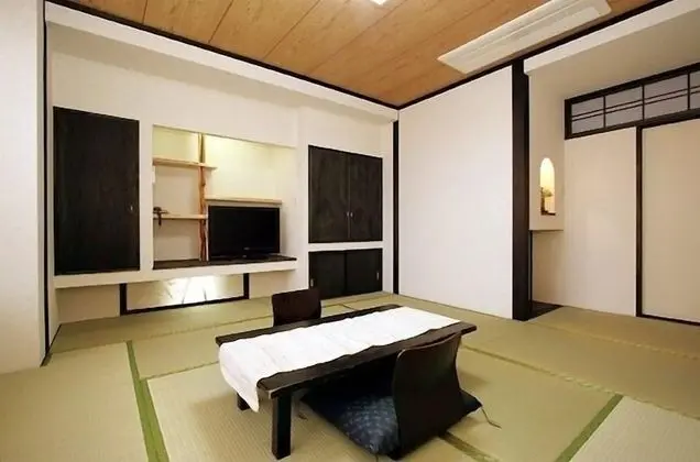 Traditional Oda (Japanese Style)