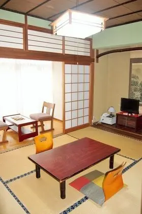 Traditional İki Ayrı Yataklı Oda, Ortak Banyo (Japanese Style)