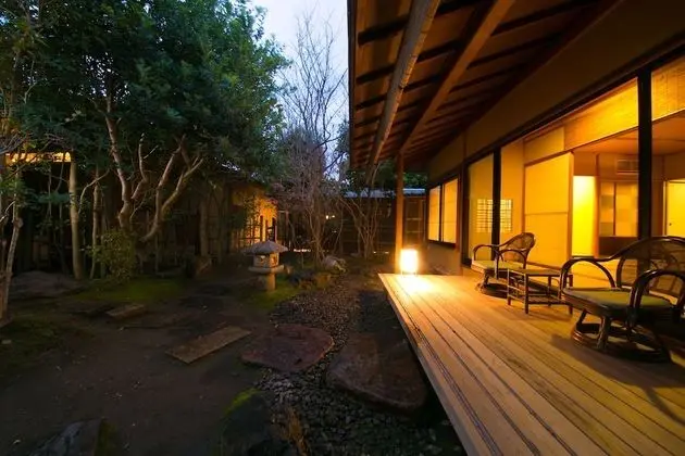 Executive Villa, Sigara İçilmez (Kankanan)
