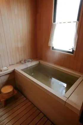 Traditional Oda (Japanese,8+6 Tatami-mats w/Breakfast)