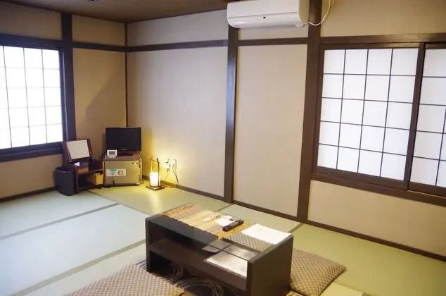 Traditional Oda, Ortak Banyo (Japanese Style, 4 Guests)