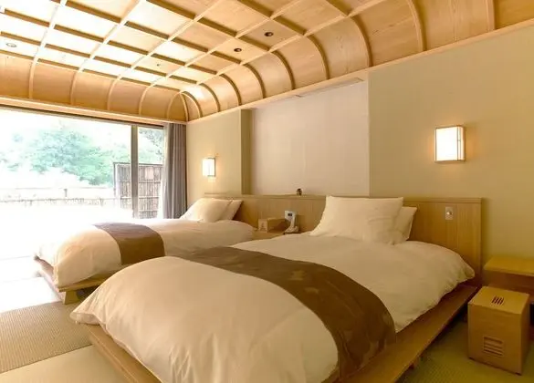 Luxury Süit (Japanese)