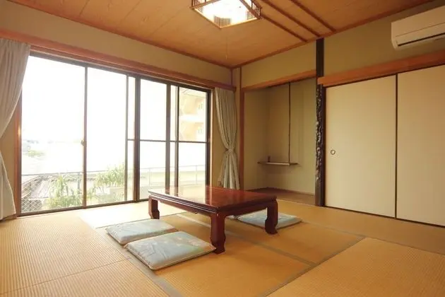 Traditional Oda (Japanese Style, 5 Guests)