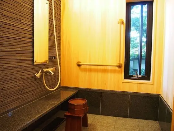 Traditional Oda, Sigara İçilebilir (Honkan)