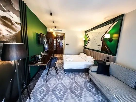 Standard Tek Büyük veya İki Ayrı Yataklı Oda, Balkon