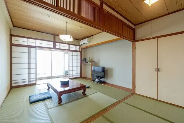 Family Oda, Sigara İçilmez (Japanese)