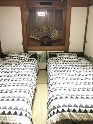 İki Ayrı Yataklı Oda (2F)