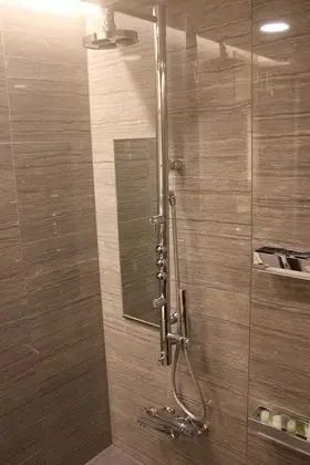Oda, Sigara İçilmez, Köşe (Corner Room)