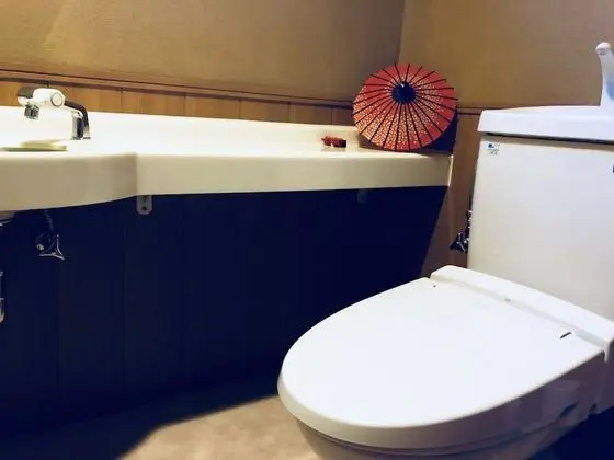 Family Oda, Özel Banyo