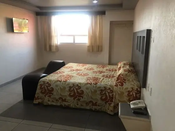 Deluxe Oda, 1 En Büyük (King) Boy Yatak