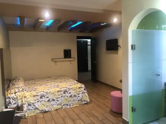Deluxe Oda, 1 En Büyük (King) Boy Yatak