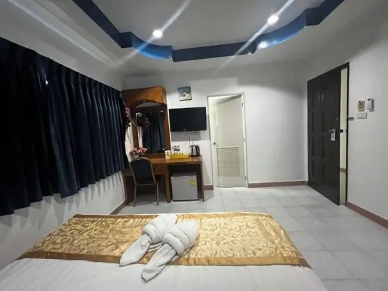 Standard Tek Büyük Yataklı Oda