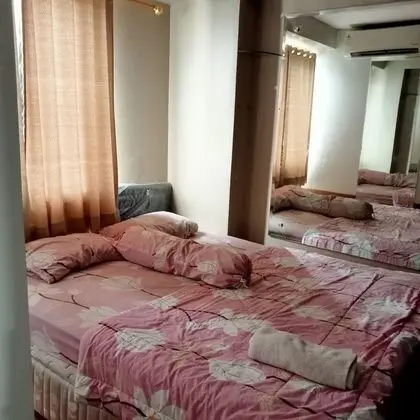 Family Tek Büyük Yataklı Oda