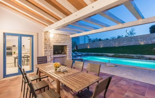 Luxury Villa, 4 Yatak Odası, Kişiye Özel Havuzlu (Kvinta)