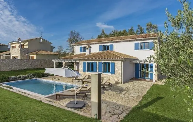 Luxury Villa, 4 Yatak Odası, Kişiye Özel Havuzlu (Kvinta)