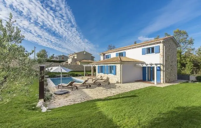 Luxury Villa, 4 Yatak Odası, Kişiye Özel Havuzlu (Kvinta)