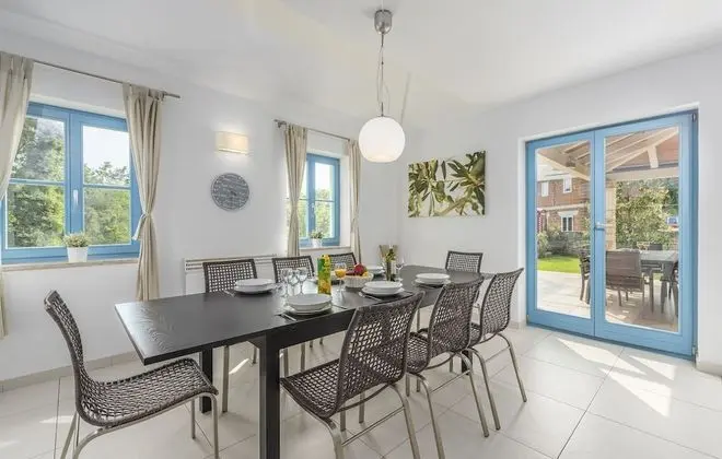 Luxury Villa, 4 Yatak Odası, Kişiye Özel Havuzlu (Prima)