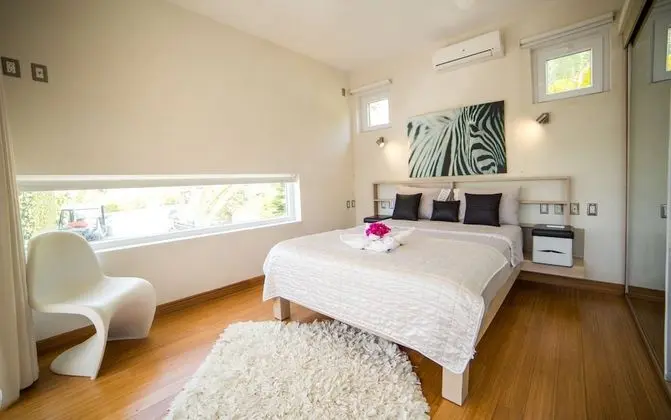 Casa Corazon: 5-Bedroom Villa with Priva
