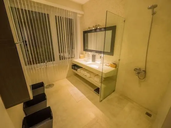 Casa Corazon: 5-Bedroom Villa with Priva
