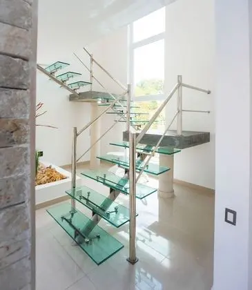 Casa Vista del Caribe: 5-Bedroom Villa