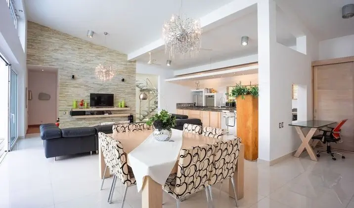 Casa Vista del Caribe: 5-Bedroom Villa