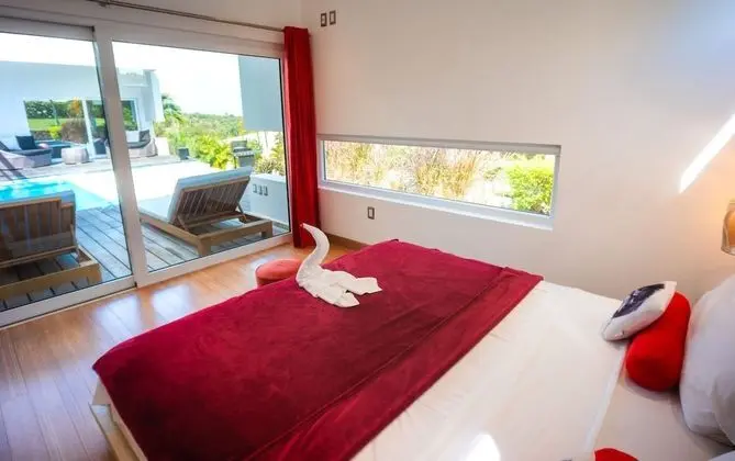 Casa Vista del Caribe: 5-Bedroom Villa