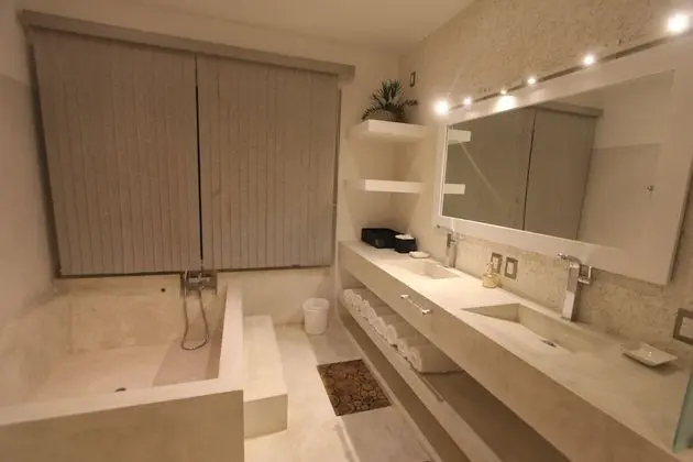 Grand Villa, 4 Yatak Odası, Jakuzi