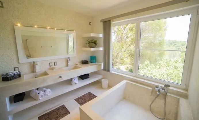 Grand Villa, 4 Yatak Odası, Jakuzi