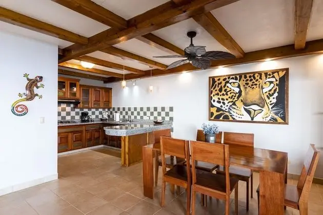 Villa, 2 Bedrooms,  One Queen Size Bed.