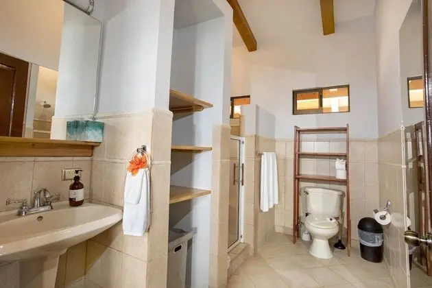 Villa, 2 Bedrooms,  One Queen Size Bed.
