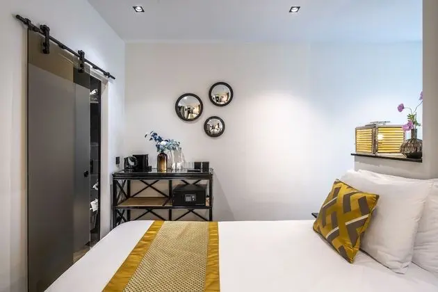 Comfort Tek Büyük veya İki Ayrı Yataklı Oda