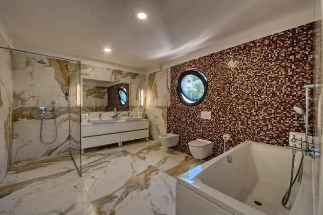 Deluxe Villa, 4 Yatak Odası, Kişiye Özel Havuzlu, Deniz Manzaralı
