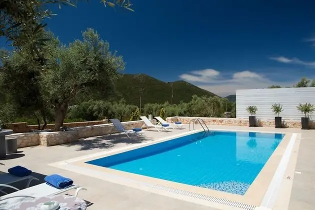 Superior Villa, 3 Yatak Odası, Kişiye Özel Havuzlu, Deniz Manzaralı (Evangelia)