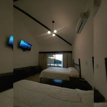 Superior Dört Kişilik Oda, Kişiye Özel Havuzlu