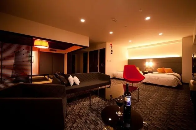 Traditional Oda, Sigara İçilmez (JPN-Western Suite)