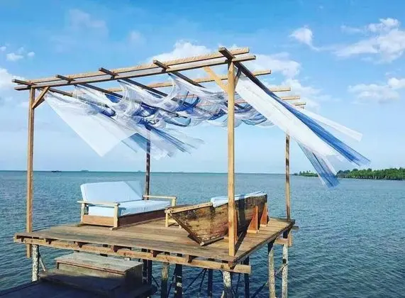 Oda, Deniz Manzaralı (Wooden Sea View)