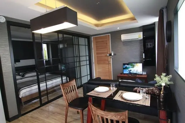 Deluxe Oda (Contemporary)