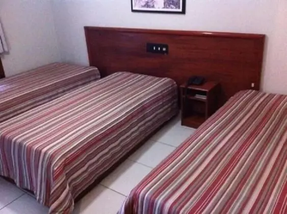 Basic Üç Kişilik Oda, 3 Tek Kişilik Yatak, Sigara İçilmez