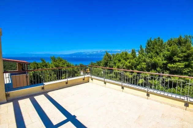 Villa with Swimming Pool, 3 Bedrooms (Apolon)
