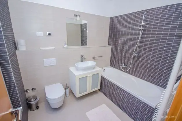 Villa with Swimming Pool, 3 Bedrooms (Apolon)
