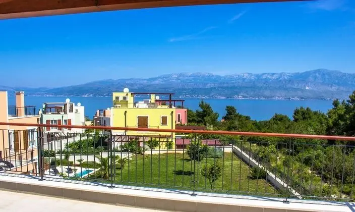 Villa with Swimming Pool, 3 Bedrooms (Artemida)